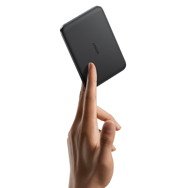 סוללת גיבוי אלחוטית Anker Nano Slim 5,000mAh בצבע שחור