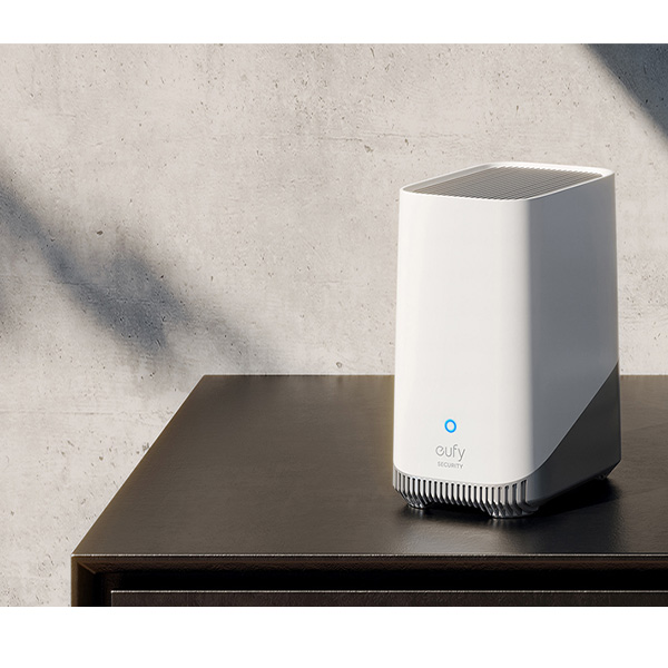 ערכת 2 מצלמות חכמות 4K + רכזת eufy Security S330 Kit  