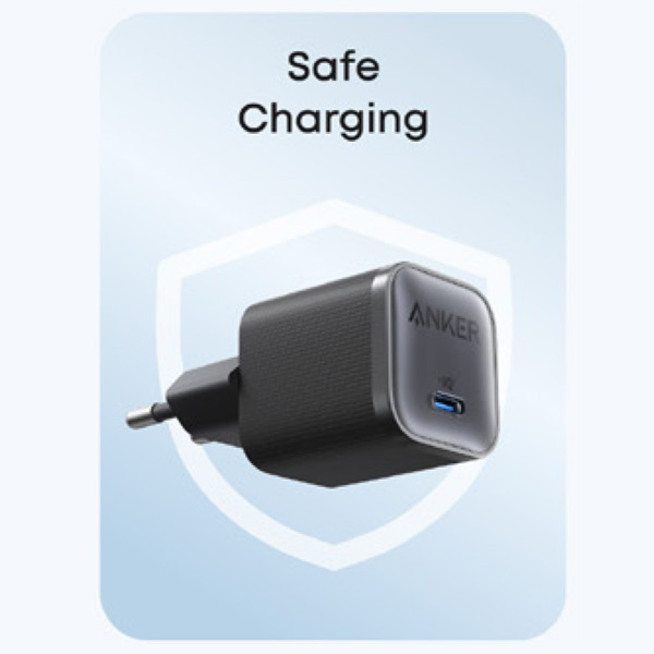 מטען קיר Anker Nano Charger 45W בצבע שחור