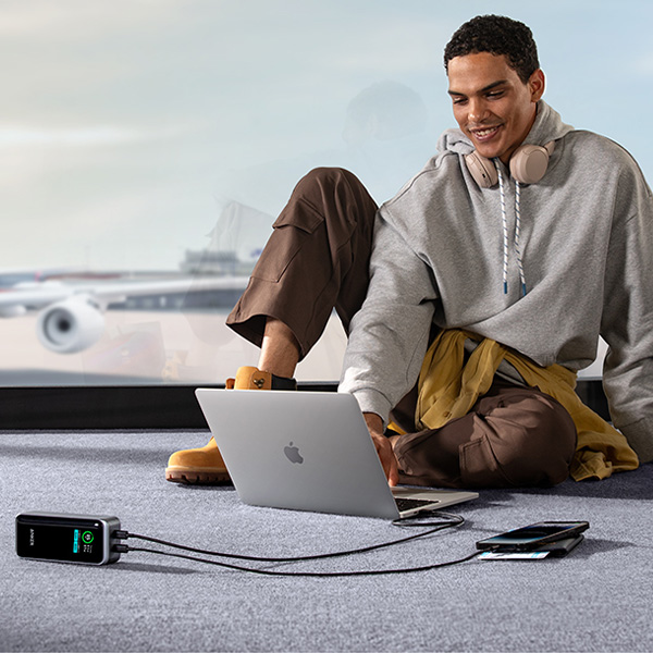 סוללת גיבוי ניידת קומפקטית Anker Prime 12000mAh Power Bank (130W)